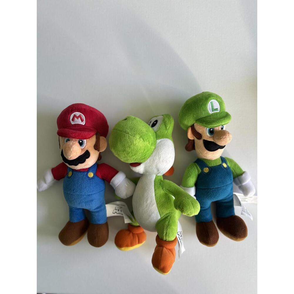 Super Mario Bros Plush Lot Official Nintendo Mario Luigi & Yoshi stuffed toys